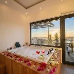 Villa With Private Pool And Jacuzzi *