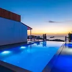 Villa With Private Pool And Jacuzzi Kaş
