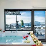 With Private Pool And Jacuzzi * Kaş